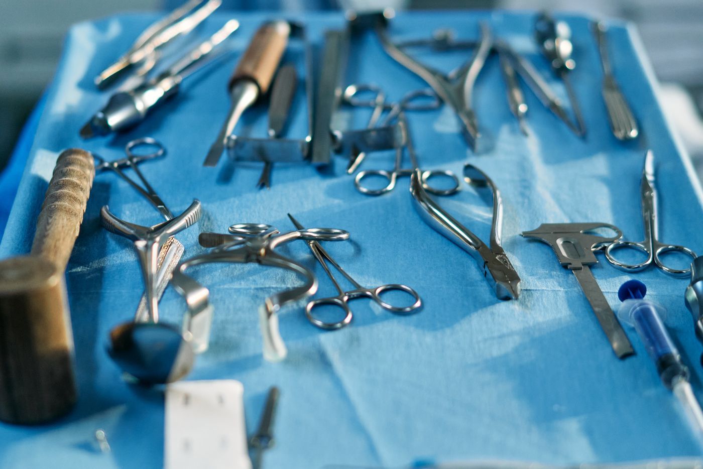 Liposuction konusunu anlatan temsilî fotoğraf